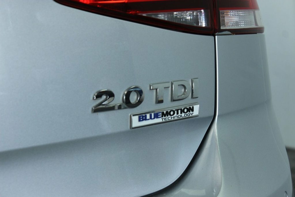 Volkswagen Golf 2L R-line Edition Silver #3