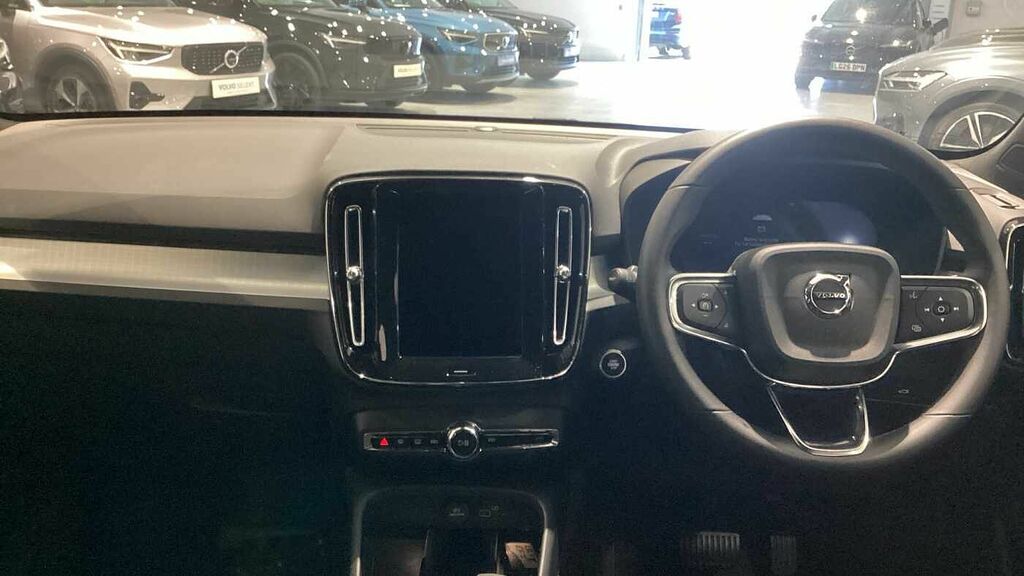Volvo XC40 Plus, B4 Mild Hybrid, Dark LR75EFJ Silver #5