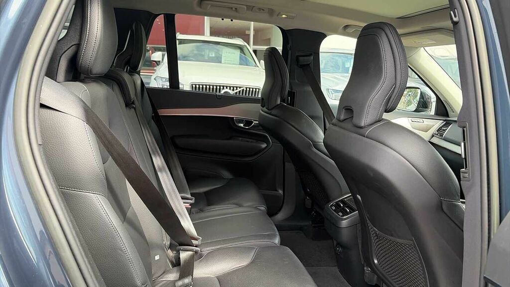 Volvo XC90 Plus, B5 Awd Mild Hybrid, Dark, 7 Seats Blue #6