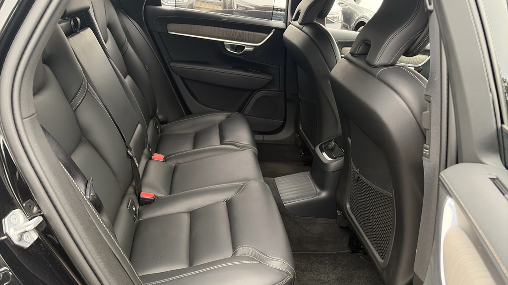 Volvo S90 Recharge Inscription, T8 Awd Plug-in Hybrid Black #6