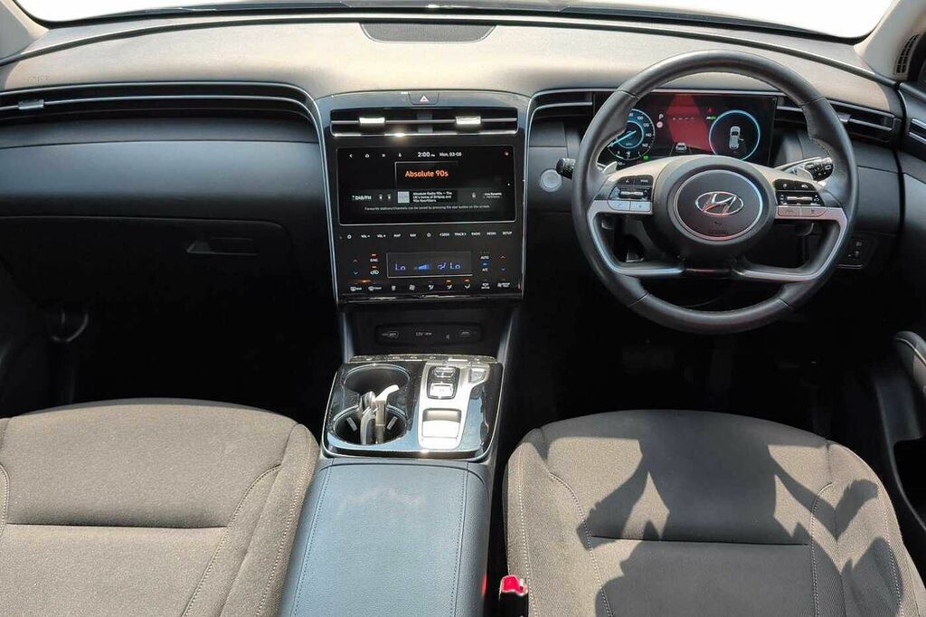 Hyundai Tucson 1.7 Crdi Blue Drive Se Nav Suv E White #11