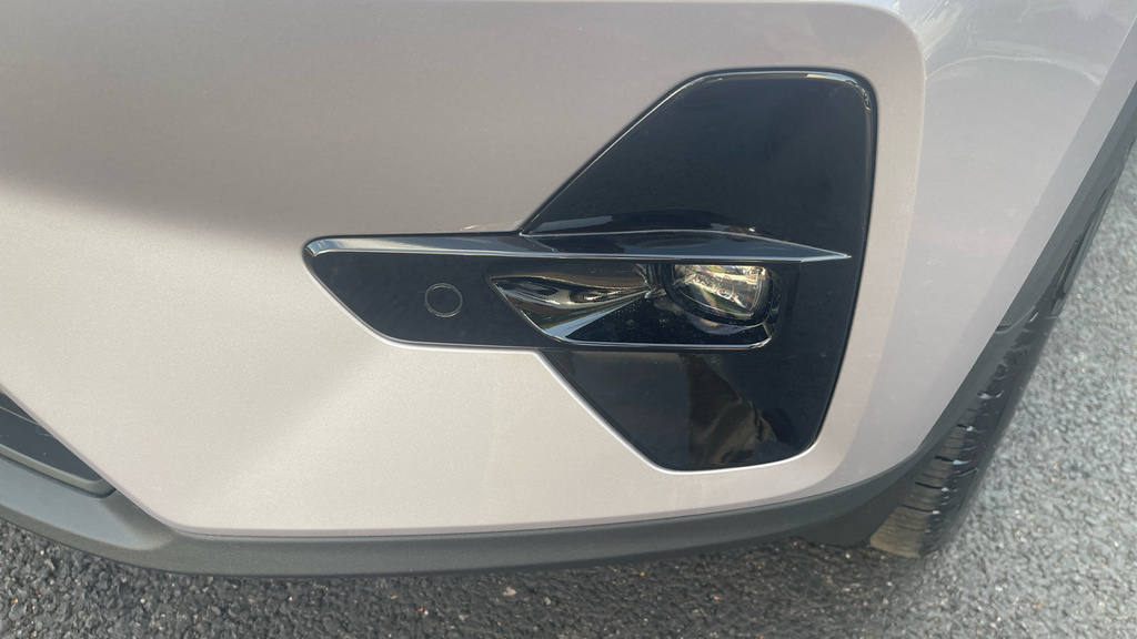 Volvo XC40 Plus, B3 Mild Hybrid, Dark Blue #38