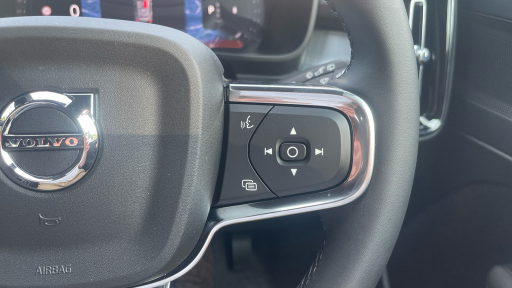 Volvo XC40 Plus, B3 Mild Hybrid, Dark Blue #20