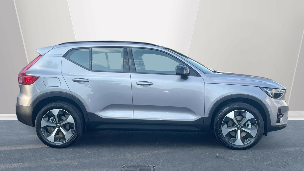 Volvo XC40 Plus, B3 Mild Hybrid, Dark Silver #3