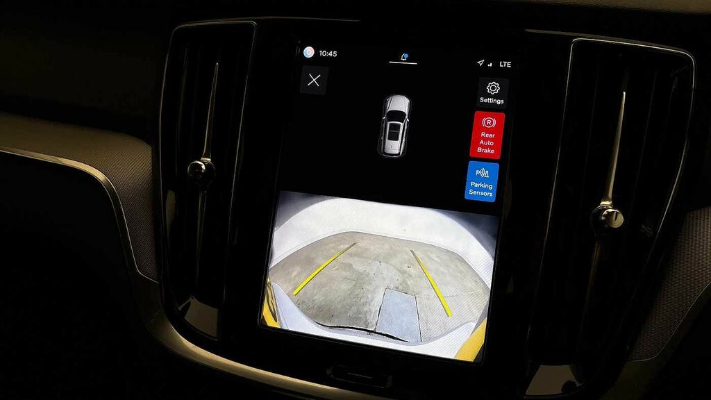 Volvo V60 Plus, B4 Mild Hybrid, Dark Blue #42