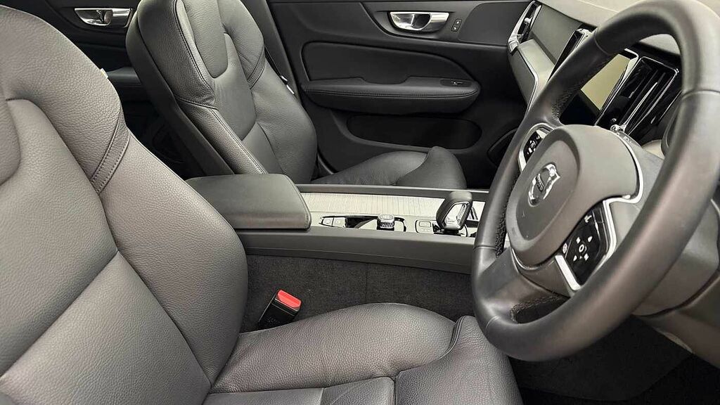Volvo V60 Plus, B4 Mild Hybrid, Dark Blue #28