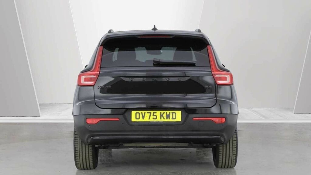 Volvo XC40 Black Edition Plus, B3 Mild Hybrid, Black #4