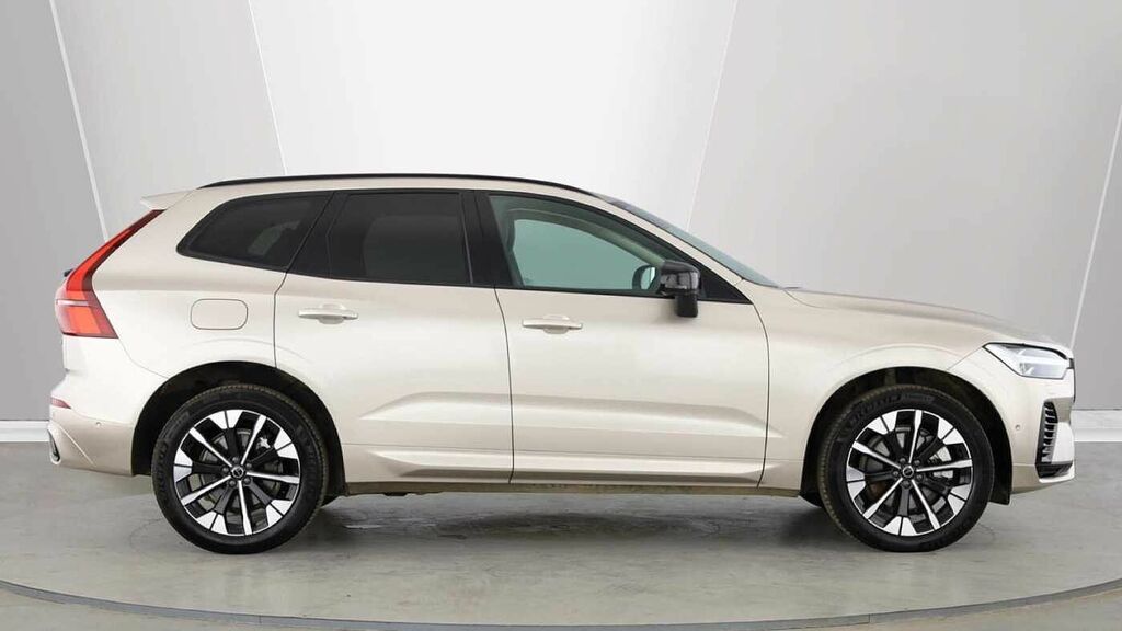 Volvo XC60 Ultra, T8 Awd Plug-in Hybrid, Dar #2
