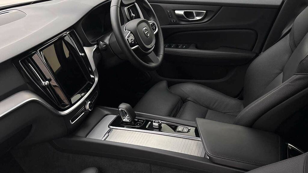 Volvo V60 Plus, B4 Mild Hybrid, Dark Silver #6