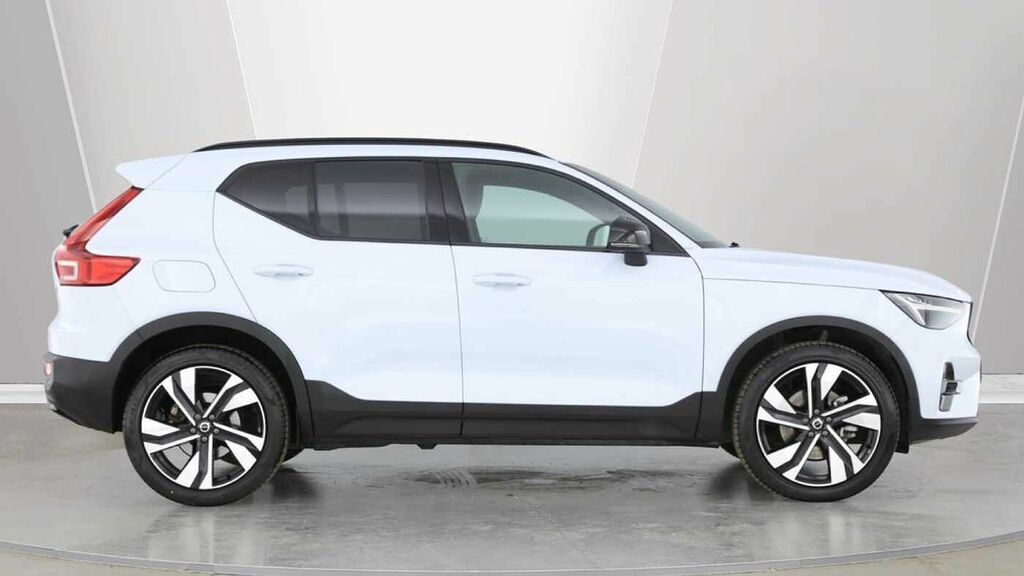 Volvo XC40 Plus, B4 Mild Hybrid, Dark OY75YLU Blue #2