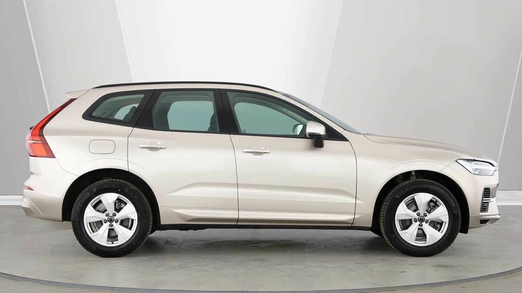 Volvo XC60 Core, T6 Awd Plug-in Hybrid, #2