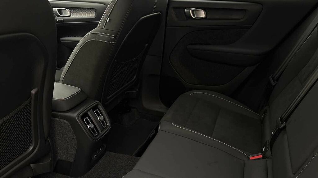 Volvo EX40 Ultra Twin Motor Silver #12