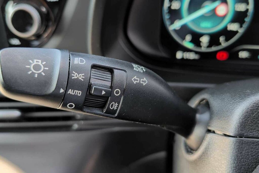 Hyundai Bayon 1.0 T-gdi Mhev Se Connect Dct Euro 6 Ss  #26