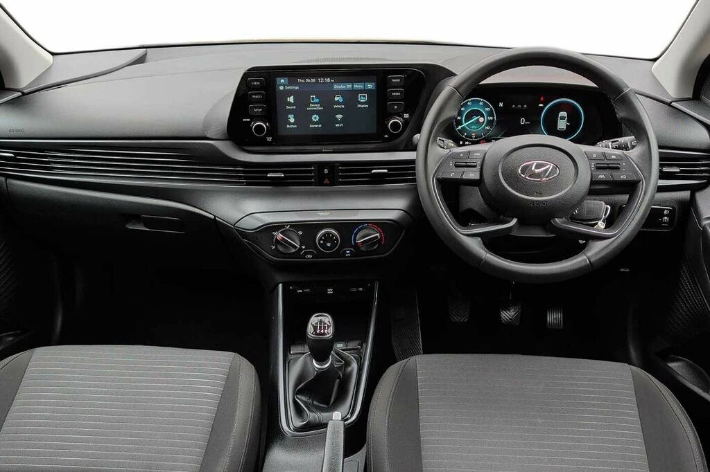 Hyundai I20 1.0T Gdi 48V Mhd Ultimate White #11