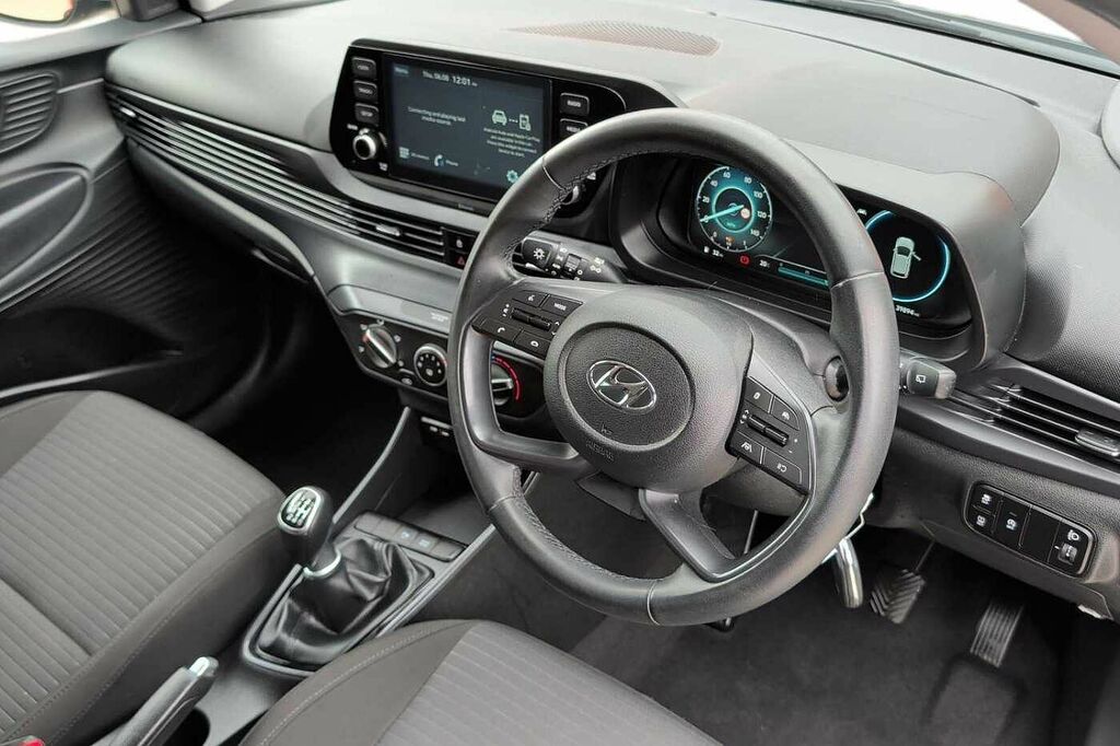 Hyundai I20 1.0T Gdi 48V Mhd Ultimate White #10