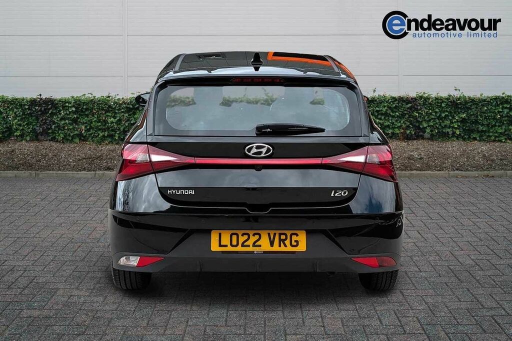 Hyundai I20 1.0T Gdi 48V Mhd Se Connect Black #4