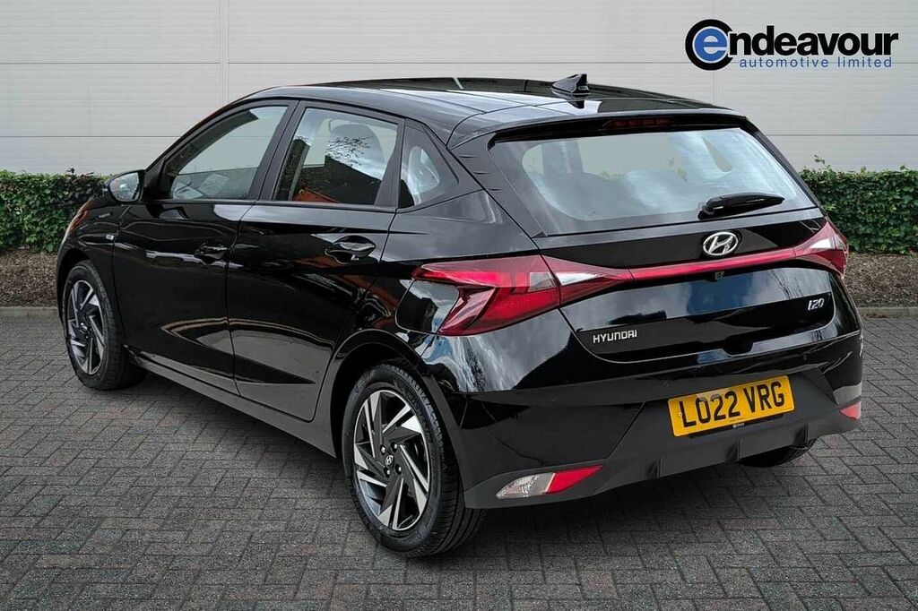 Hyundai I20 1.0T Gdi 48V Mhd Se Connect Black #5