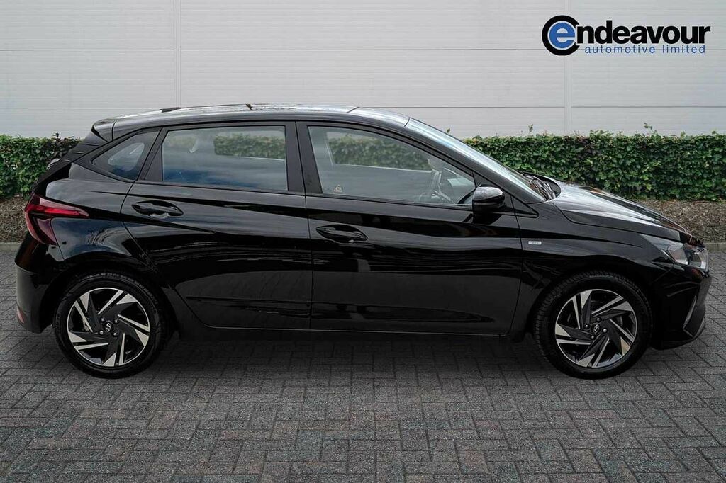 Hyundai I20 1.0T Gdi 48V Mhd Se Connect Black #2