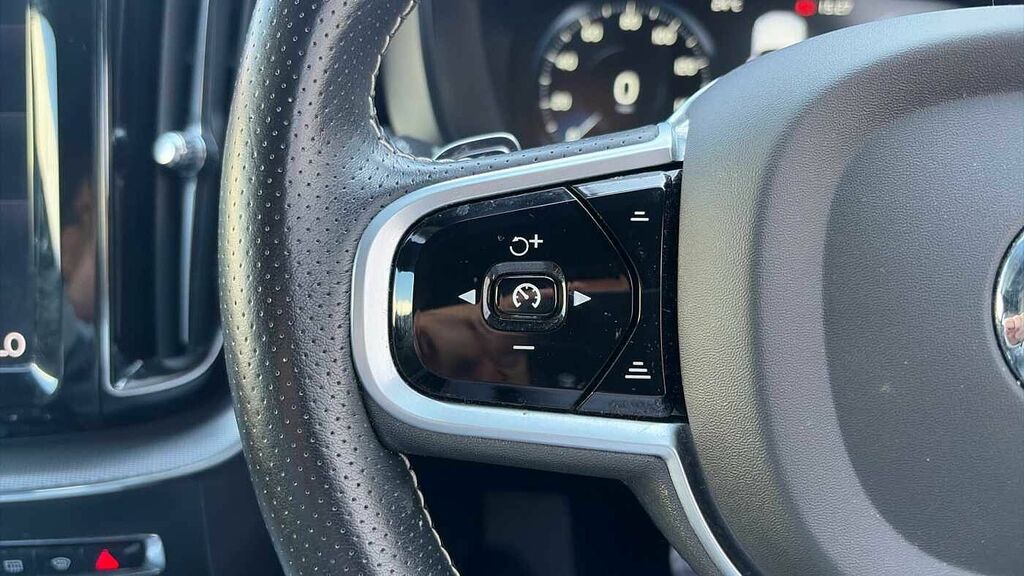 Volvo XC60 2.0 T5 250 R Design Awd Geartronic Grey #18