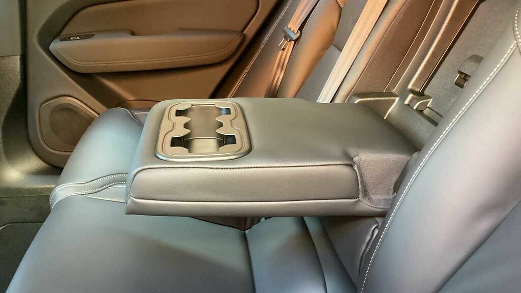 Volvo XC60 Core, T6 Awd Plug-in Hybrid, Blue #32