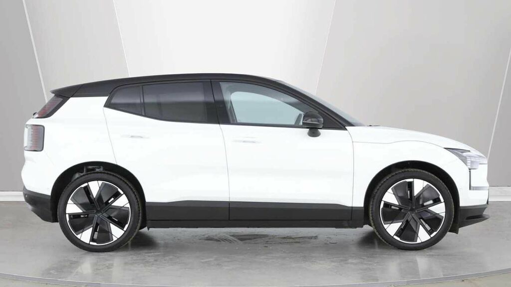 Volvo EX30 Ultra, Twin Motor Performance, White #2