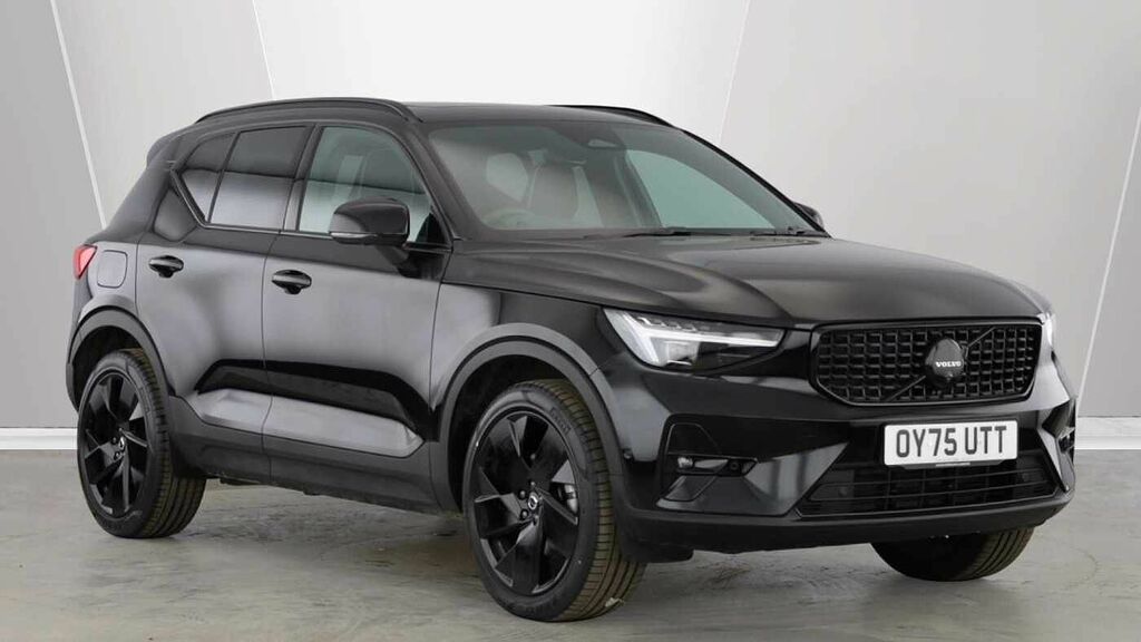 Volvo XC40 Black Edition Ultra, B3 Mild Hybrid, Black
