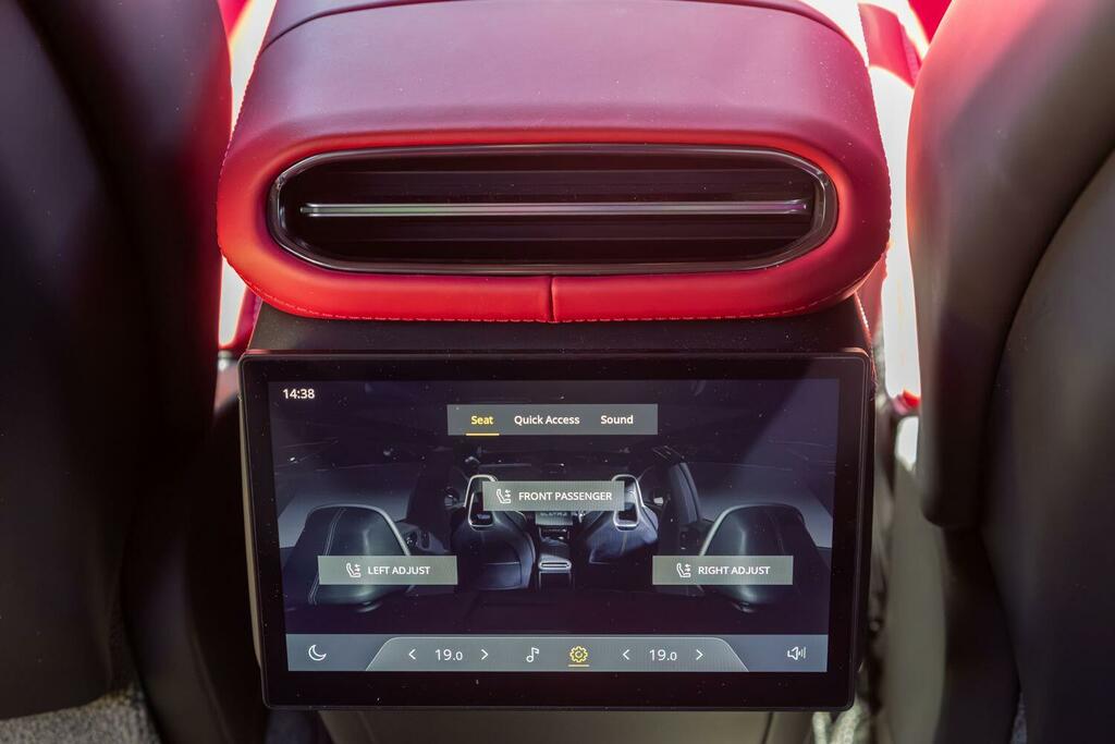 Lotus Eletre 450Kw 600 Sport Se 112Kwh Estate SG26BAA Black #26