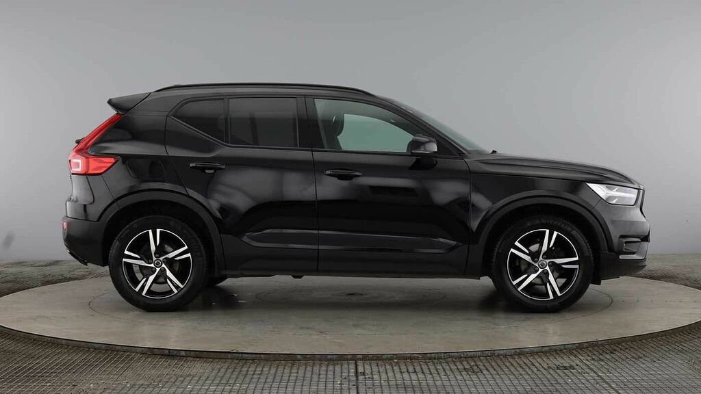 Volvo XC40 R-design, T3 Black #2