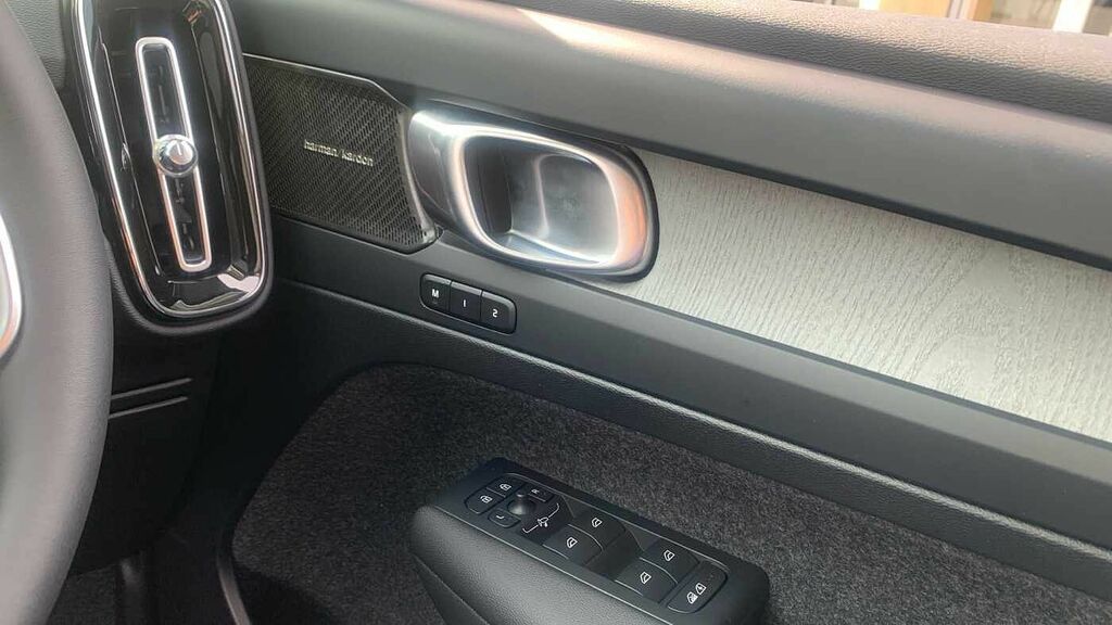 Volvo XC40 Black Edition Ultra, B4 Mild Hybrid, Black #28