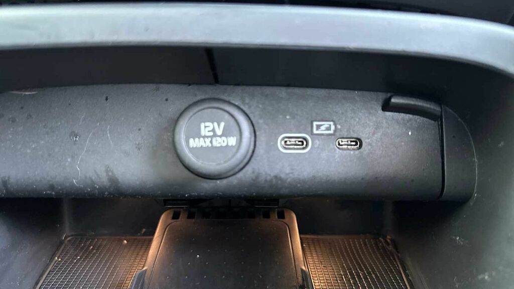 Volvo XC40 Ultra, B4 Mild Hybrid, Dark 21 Alloys Wh Black #38