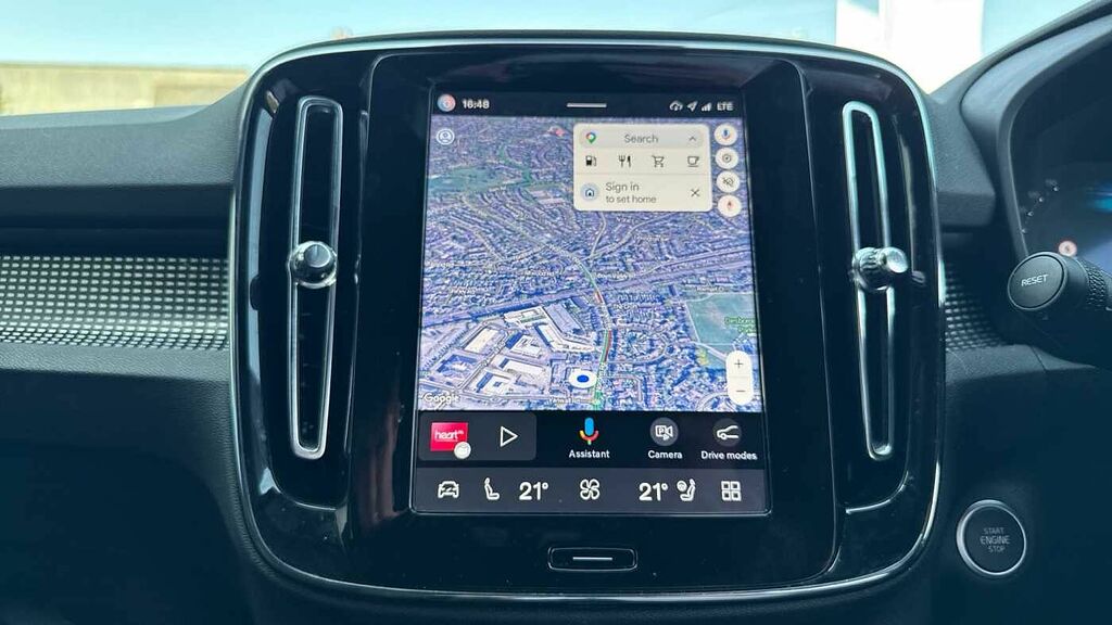Volvo XC40 Ultra, B4 Mild Hybrid, Dark 21 Alloys Wh Black #16