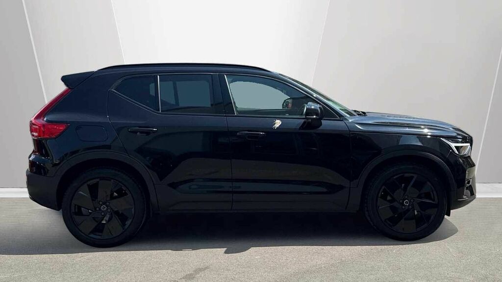 Volvo XC40 Black Edition Plus, B4 Mild Hybrid, Black #3