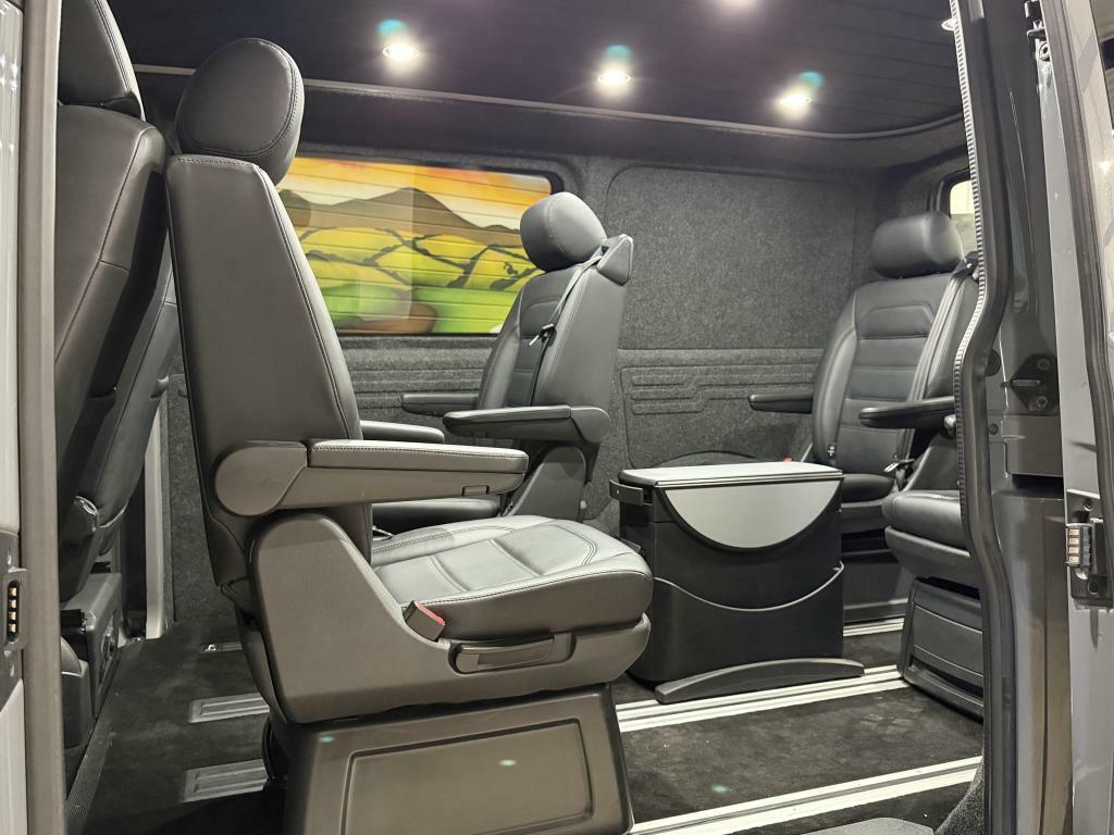 Volkswagen Transporter With Popup Roof-rockroll-hob-sink  #24