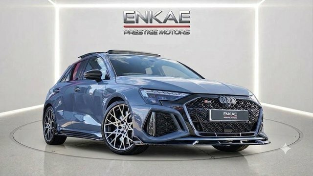 Audi RS3 2026 2.5 Tfsi Carbon Vorsprung Sportback Petro Black