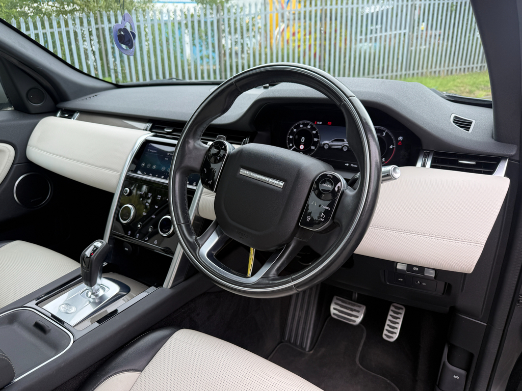 Land Rover Discovery Sport Automatic Black #31