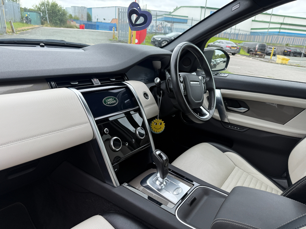 Land Rover Discovery Sport Automatic Black #15