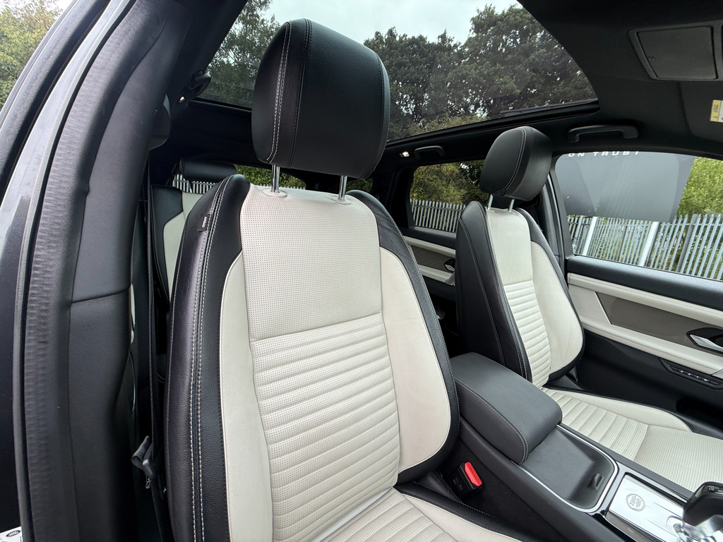 Land Rover Discovery Sport Automatic Black #29