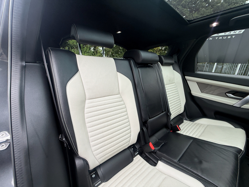 Land Rover Discovery Sport Automatic Black #19