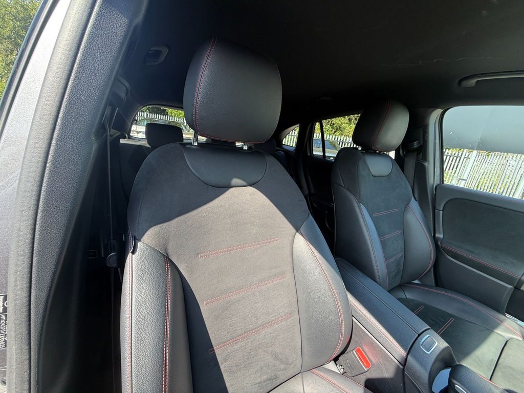 Mercedes-Benz EQA Eqa 250 140Kw Amg Line 66.5Kwh Grey #24