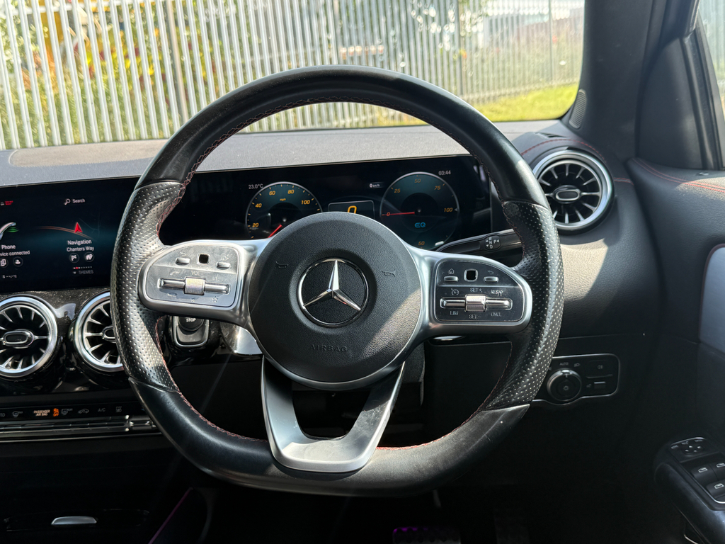 Mercedes-Benz EQA Eqa 250 140Kw Amg Line 66.5Kwh Grey #18
