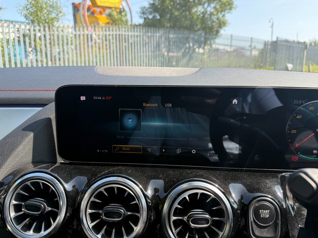 Mercedes-Benz EQA Eqa 250 140Kw Amg Line 66.5Kwh Grey #31