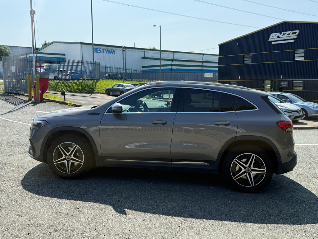 Mercedes-Benz EQA 250 66.5Kwh Amg Line Suv 190 Ps  #6