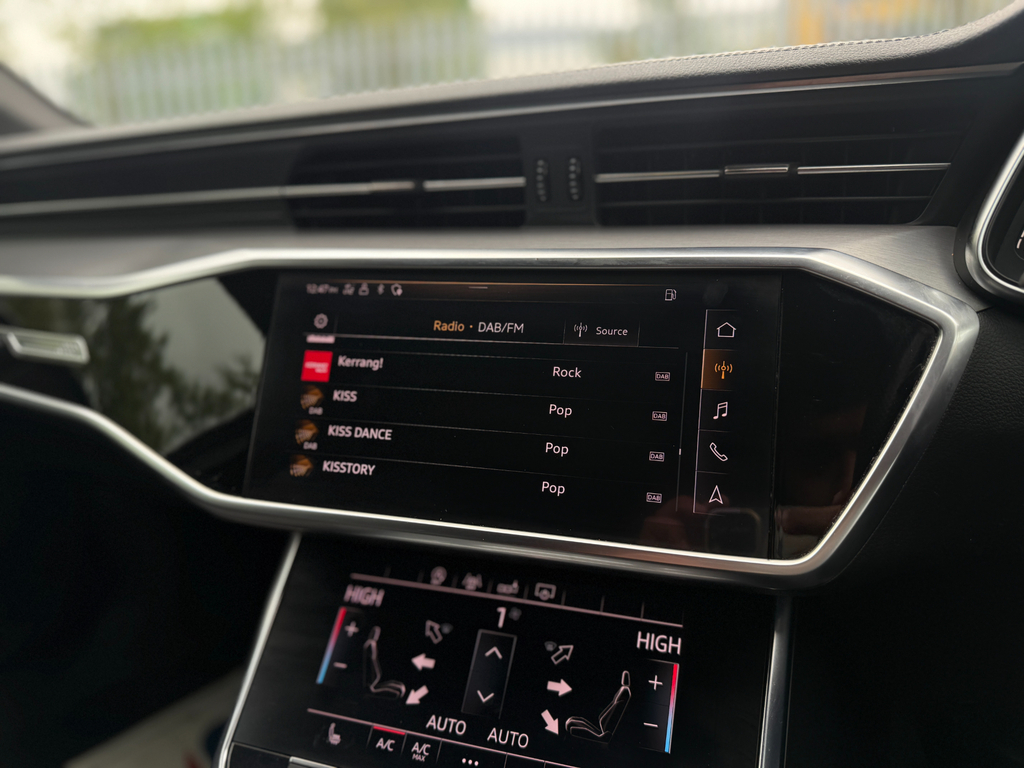 Audi A6 Avant 2.0 Tdi Black Edition S Tronic Quattro Grey #35