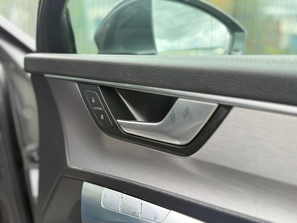 Audi A6 Avant 2.0 Tdi Black Edition S Tronic Quattro Grey #8