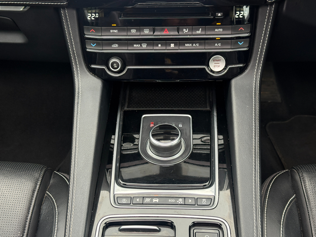 Jaguar F-Pace 2.0 D180 R-sport Awd Euro 6 Ss  #21