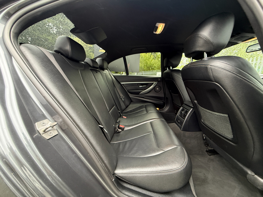 BMW 3 Series 2.0L 330E M Sport 181 Bhp Red #17