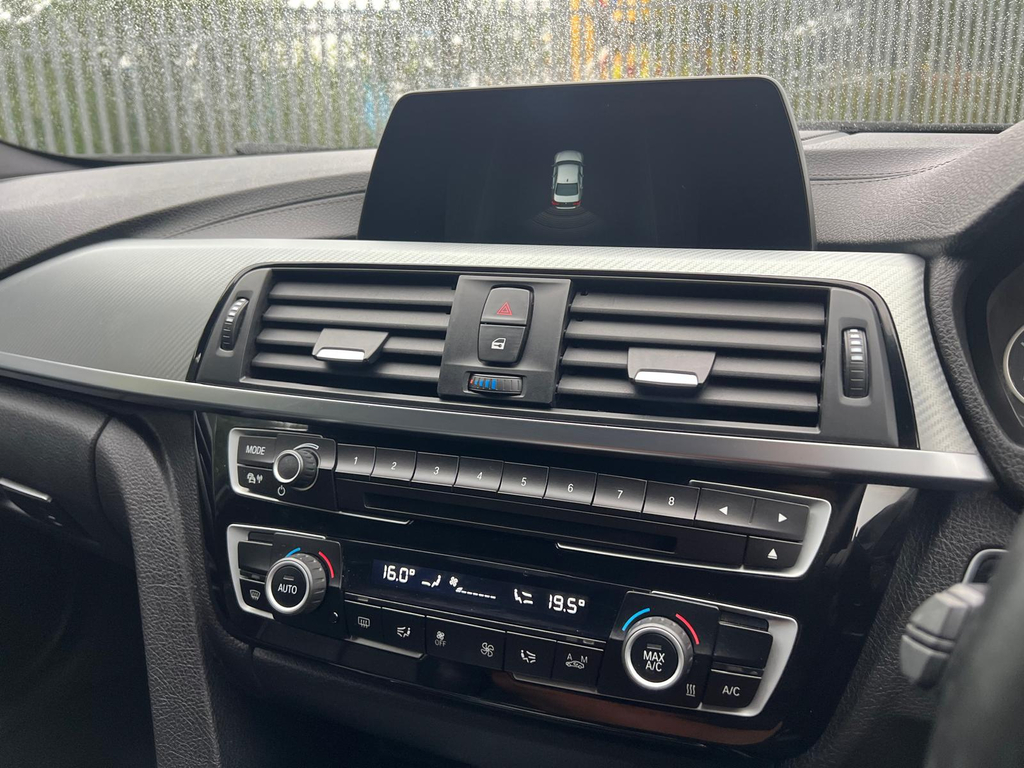 BMW 3 Series 2.0L 330E M Sport 181 Bhp Red #30