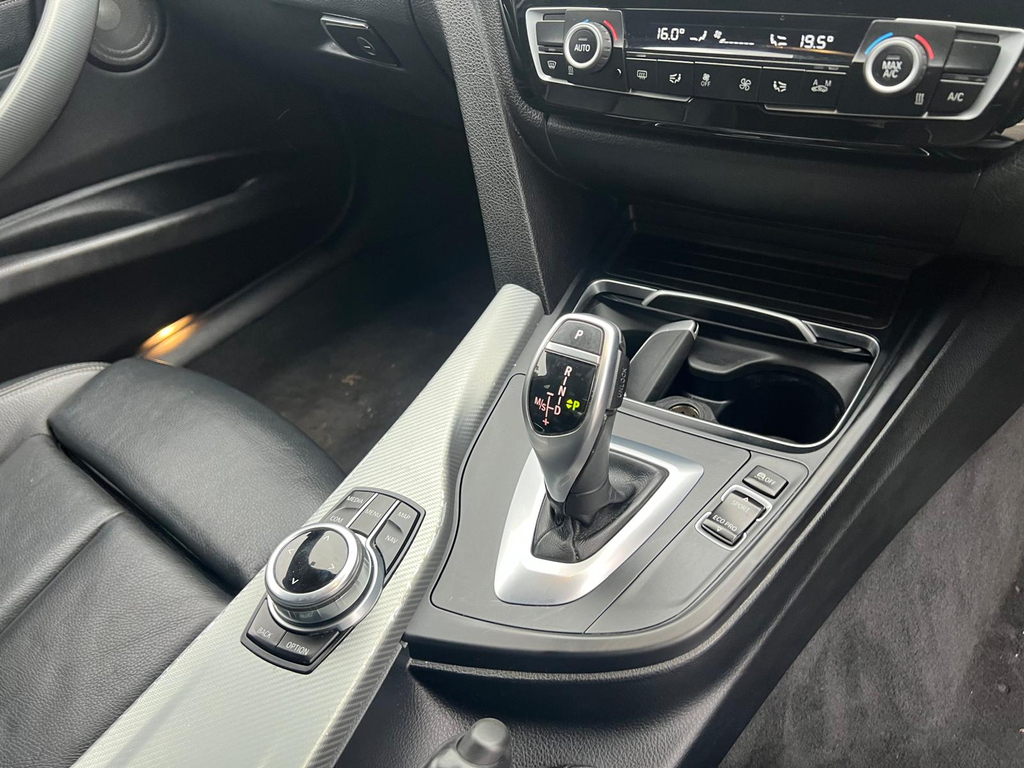 BMW 3 Series 2.0L 330E M Sport 181 Bhp Red #36