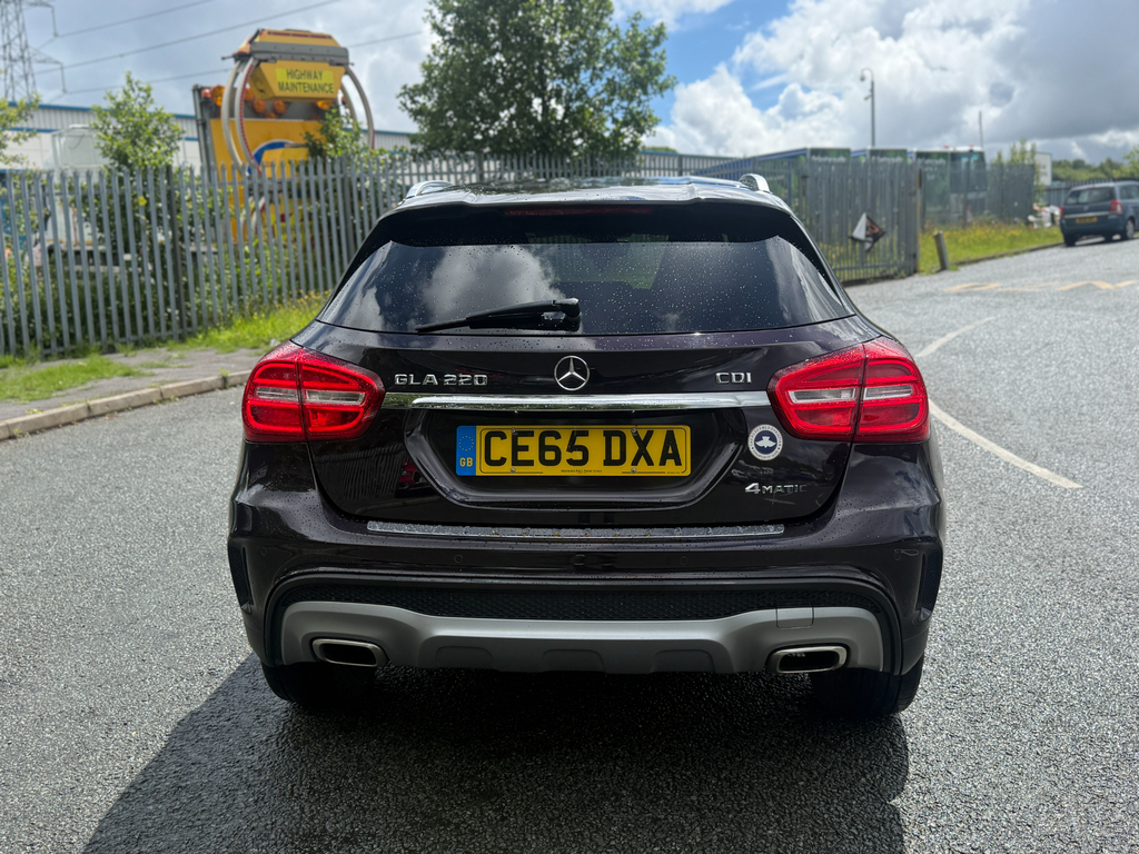 Mercedes-Benz GLA Class 2.1 Gla220 Cdi Amg Line Premium 4Matic Red #12