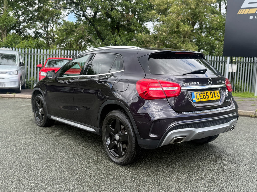 Mercedes-Benz GLA Class 2.1 Gla220 Cdi Amg Line Premium 4Matic Red #17